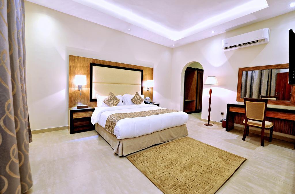 Auris Alfanar Villa Hotel Jeddah Phòng bức ảnh